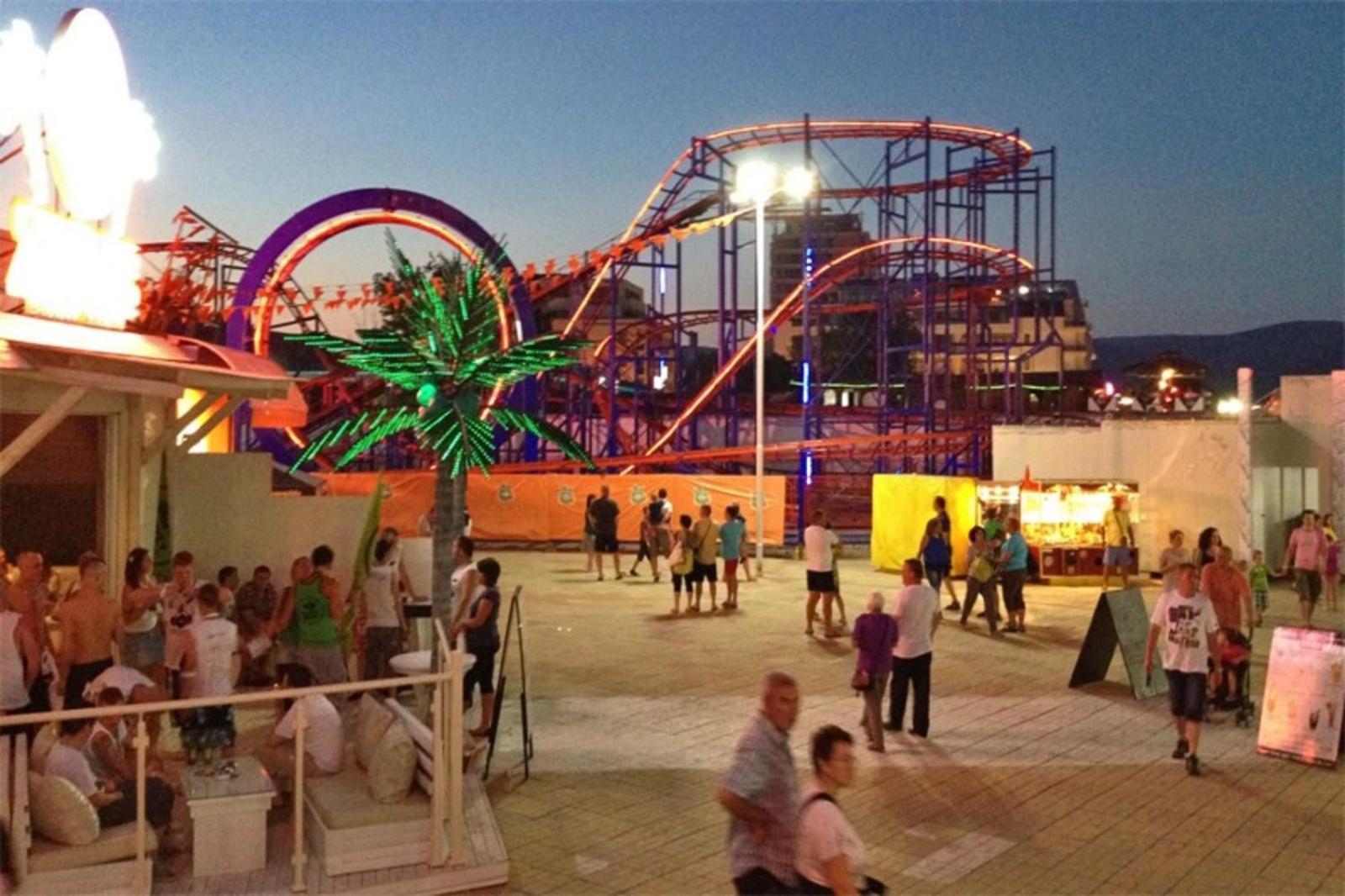 Апартамент Flame Sunny Beach Esterno foto